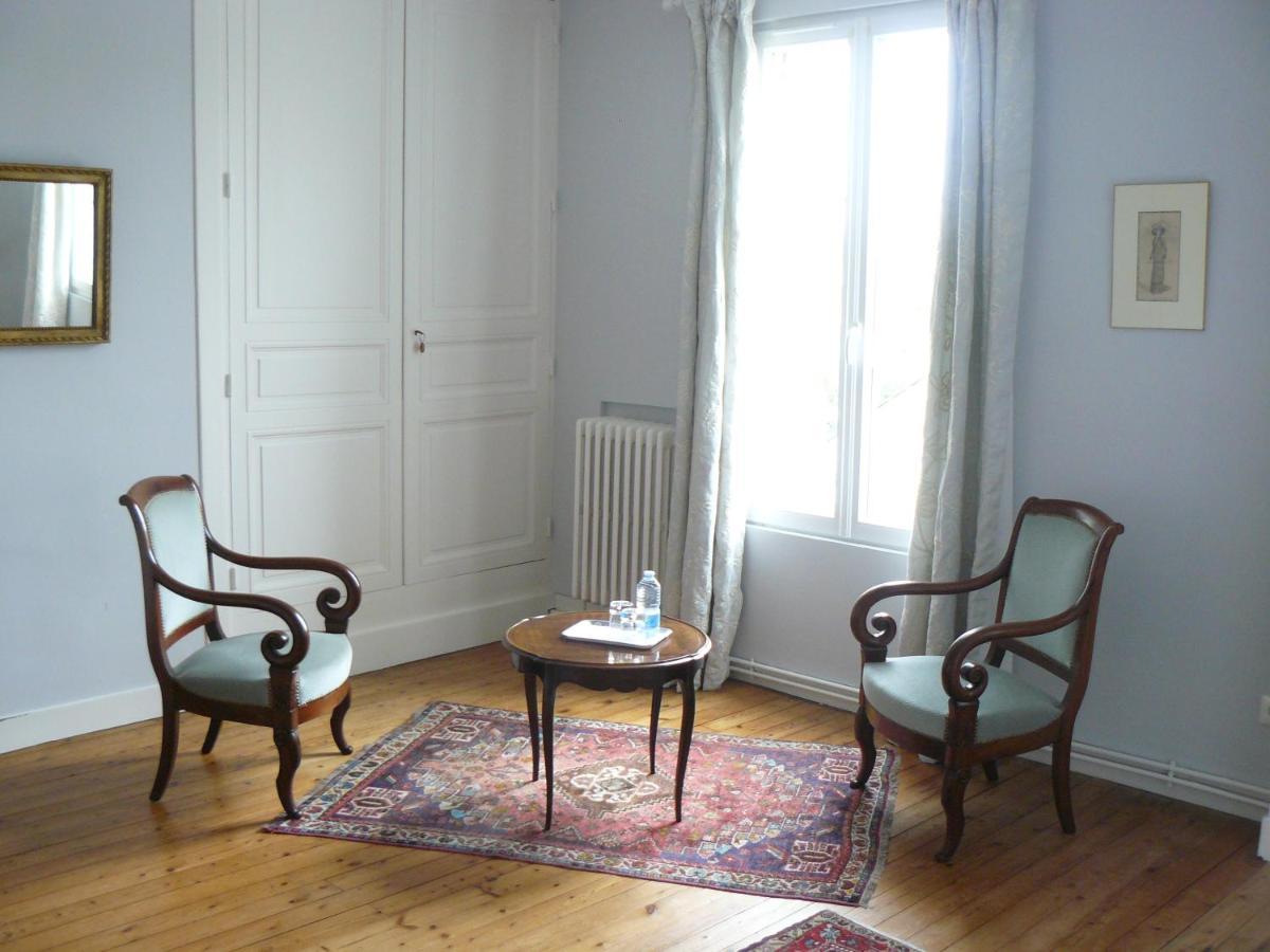 La Maison De Saumur Exterior photo